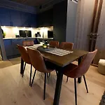 Apartmán In & Out -