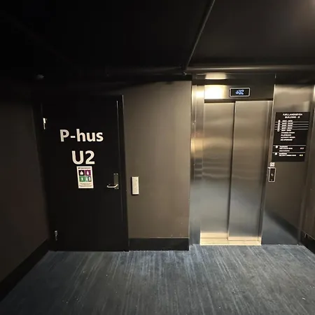 In & Out - Apartment