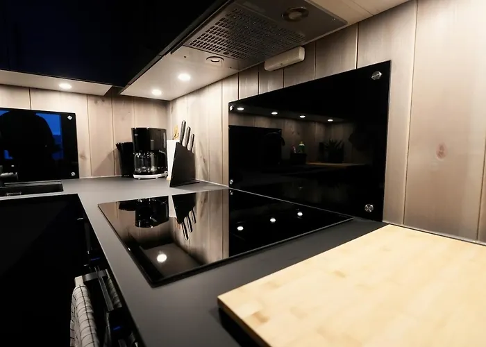 In & Out - * Hemsedal