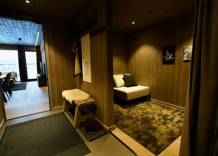 In & Out - Lägenhet